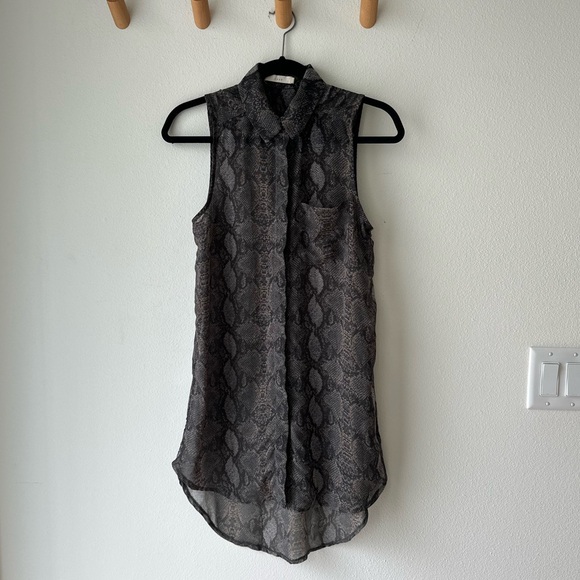 Lush Dark Olive Gray Snake Print Sleeveless Sheer Collared Button-Up Blouse, S - Picture 1 of 9